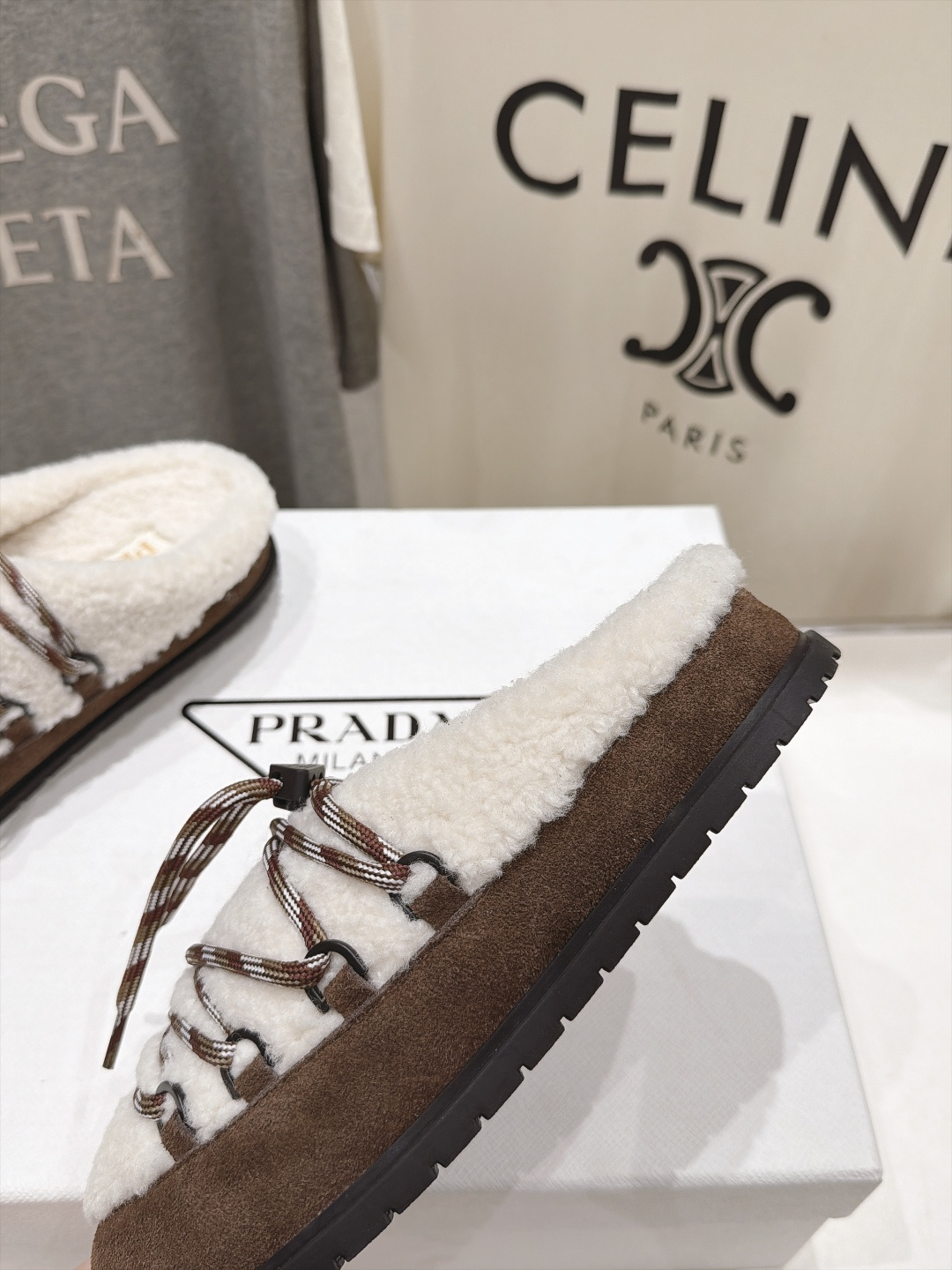 Prada Slides