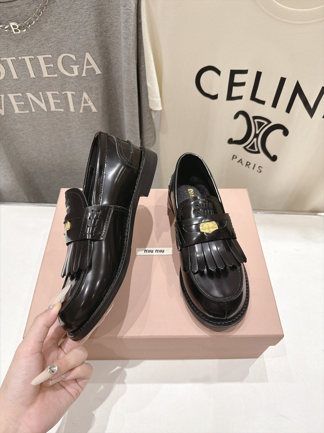 高版本出厂  MiuMiu/缪缪F049 2026ss秋冬新款·幸运钱币系列流苏驾车鞋休闲鞋乐福鞋 各路明星、小红书时尚