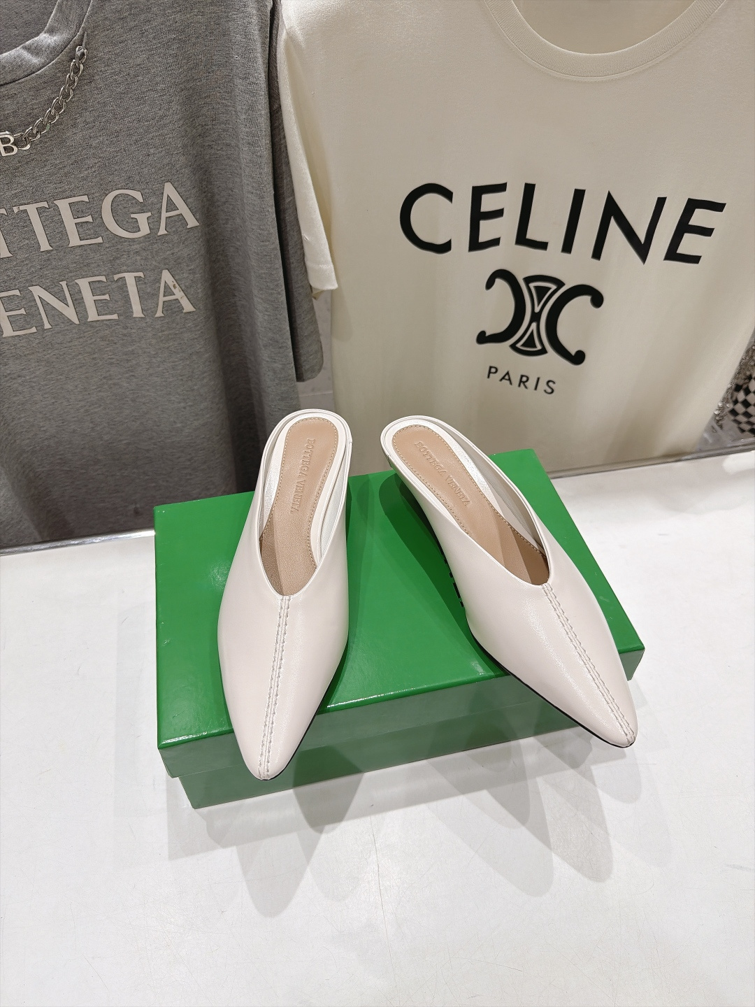 高版本出厂  Bottega Veneta/BV F065 2026ss秋冬新款Parco Mule女士玛丽珍仙女风高跟