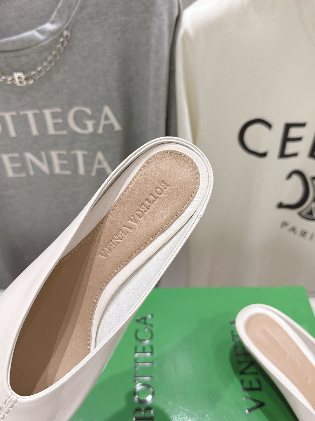 高版本出厂  Bottega Veneta/BV F065 2026ss秋冬新款Parco Mule女士玛丽珍仙女风高跟