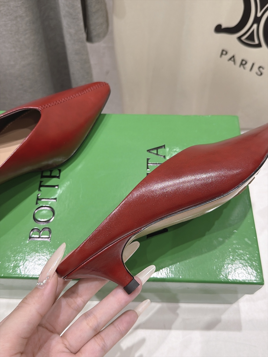 高版本出厂  Bottega Veneta/BV F065 2026ss秋冬新款Parco Mule女士玛丽珍仙女风高跟