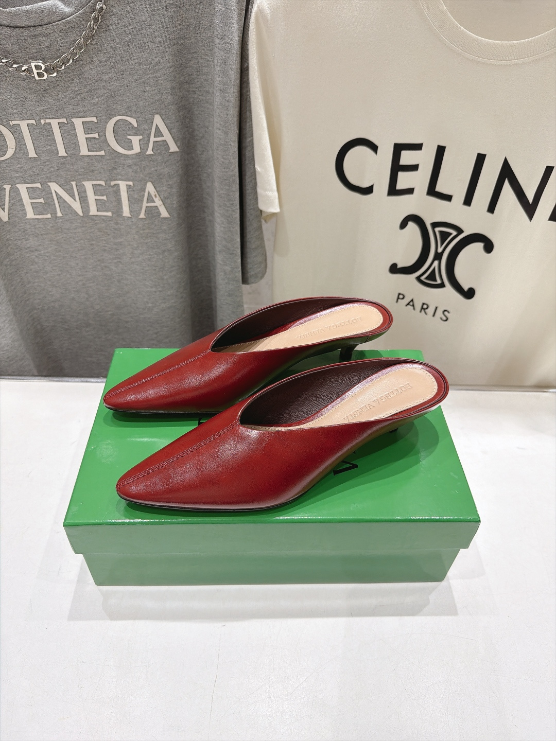 高版本出厂  Bottega Veneta/BV F065 2026ss秋冬新款Parco Mule女士玛丽珍仙女风高跟