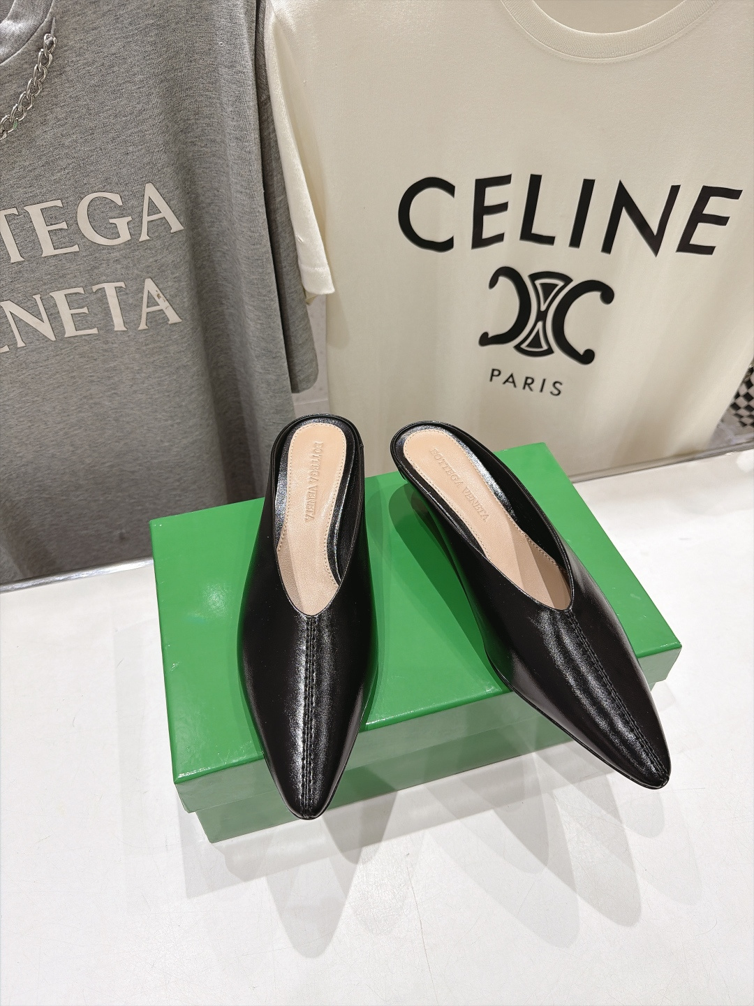 高版本出厂  Bottega Veneta/BV F065 2026ss秋冬新款Parco Mule女士玛丽珍仙女风高跟