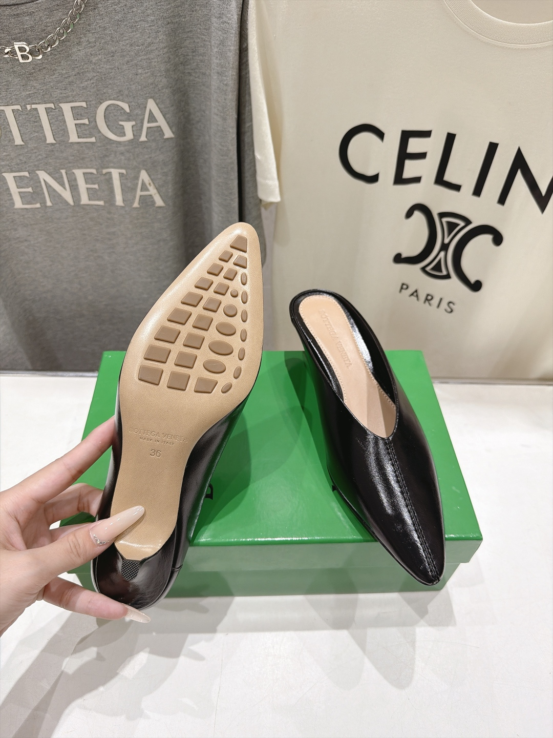高版本出厂  Bottega Veneta/BV F065 2026ss秋冬新款Parco Mule女士玛丽珍仙女风高跟