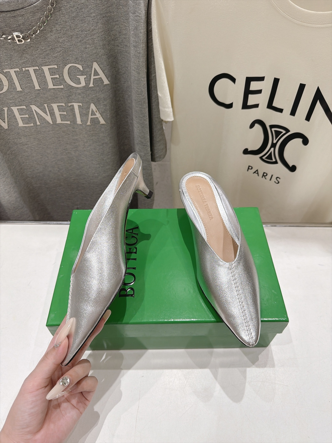 高版本出厂  Bottega Veneta/BV F065 2026ss秋冬新款Parco Mule女士玛丽珍仙女风高跟