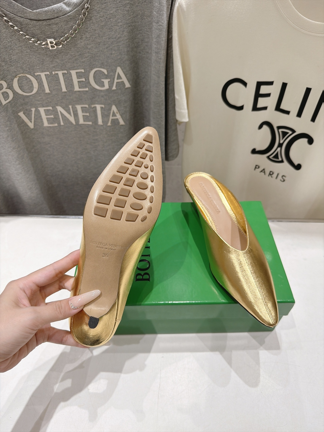 高版本出厂  Bottega Veneta/BV F065 2026ss秋冬新款Parco Mule女士玛丽珍仙女风高跟