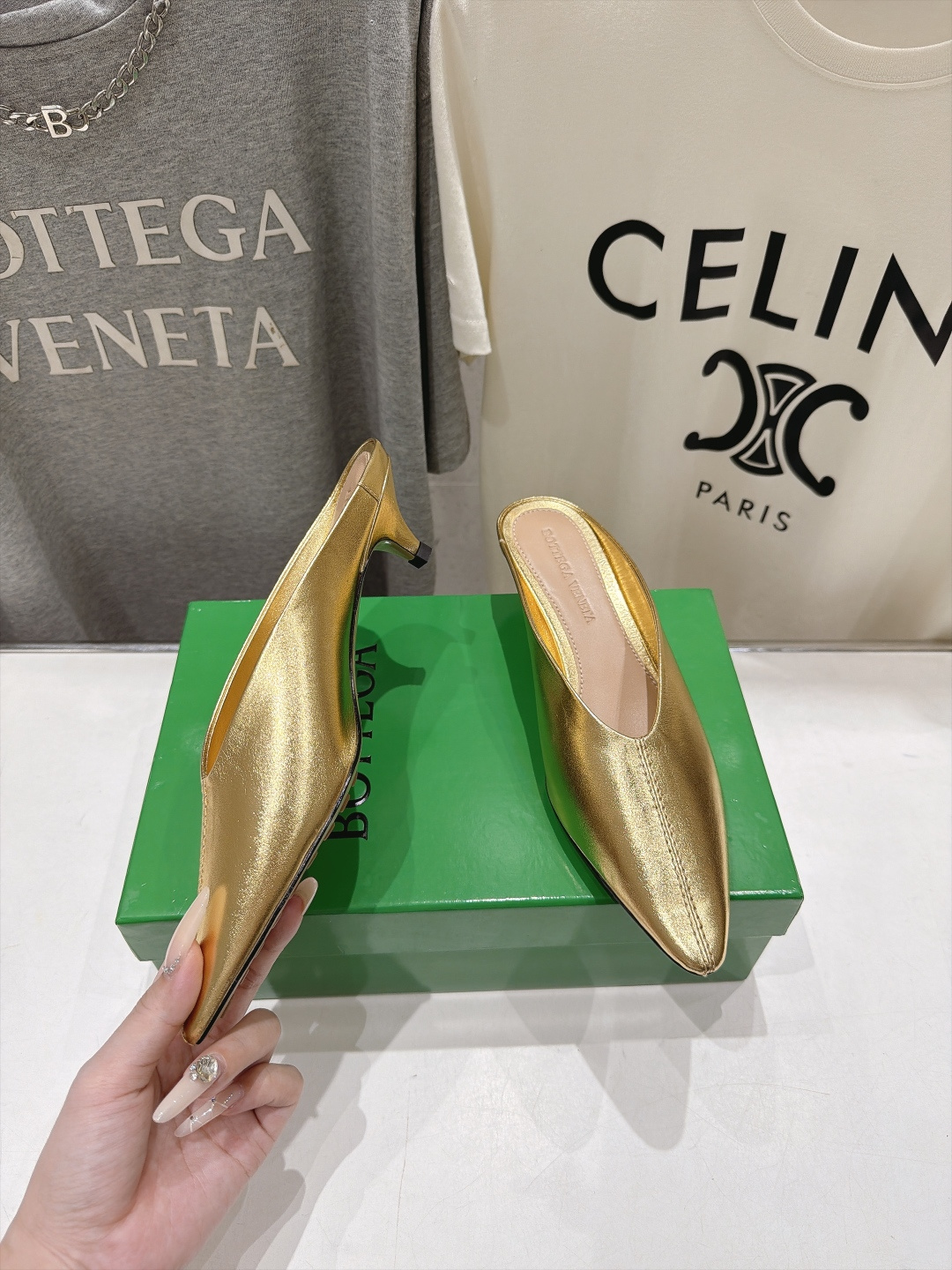 高版本出厂  Bottega Veneta/BV F065 2026ss秋冬新款Parco Mule女士玛丽珍仙女风高跟