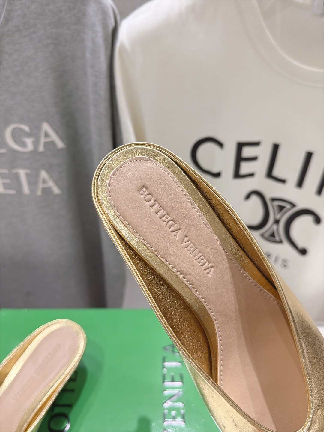 高版本出厂  Bottega Veneta/BV F065 2026ss秋冬新款Parco Mule女士玛丽珍仙女风高跟