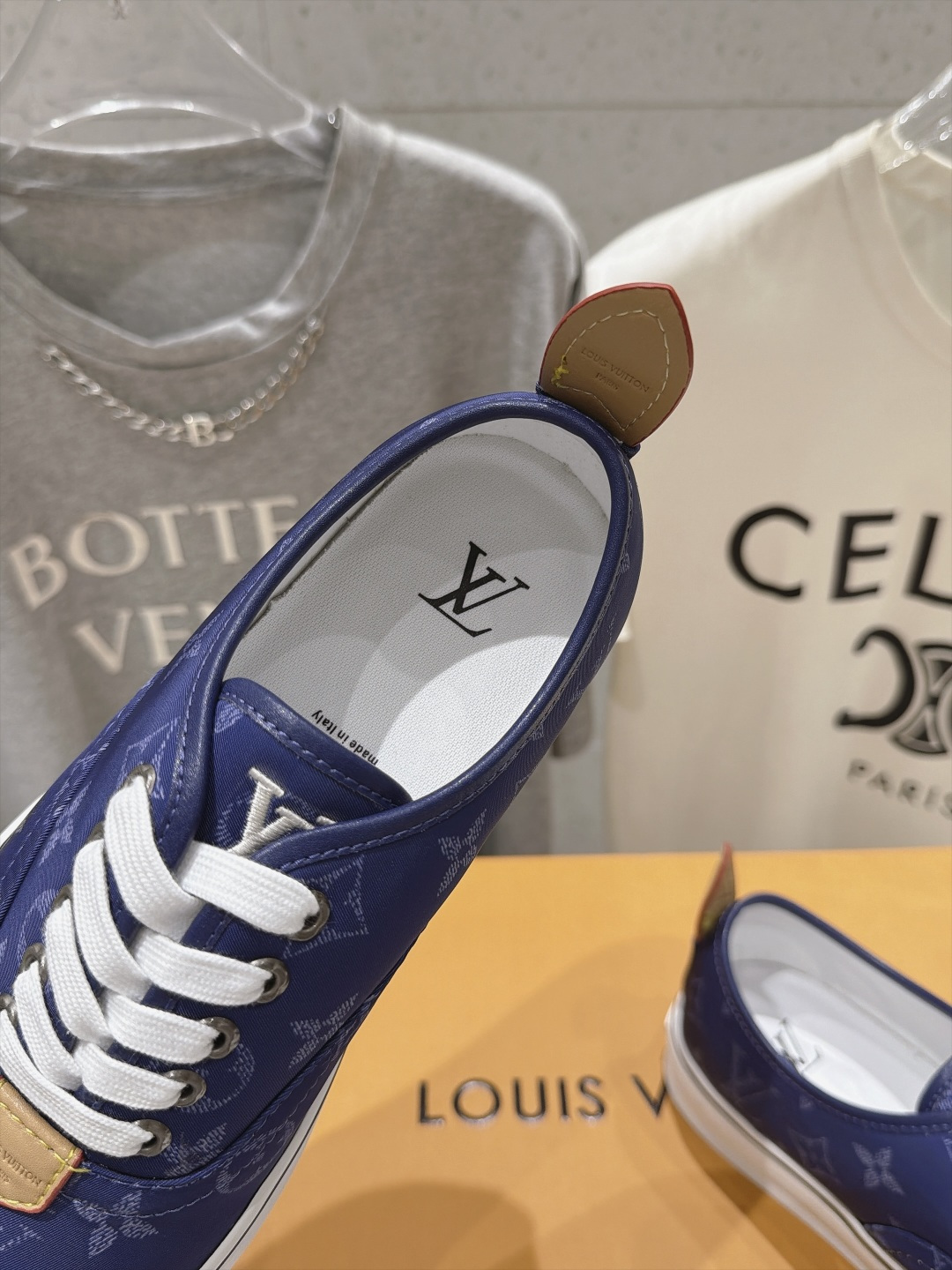 高版本出厂    LOUIS VUITTON～LV路易威登F048 L家驴牌男士新款系列厚底运动休闲鞋 原版购入开发、做