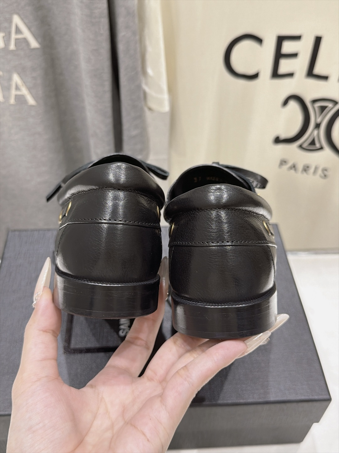 高版本出厂 男码+20    SAINT LAURENT/圣罗兰YSL 26ss爆款平底鞋情侣款玛丽珍小皮鞋休闲乐福鞋，