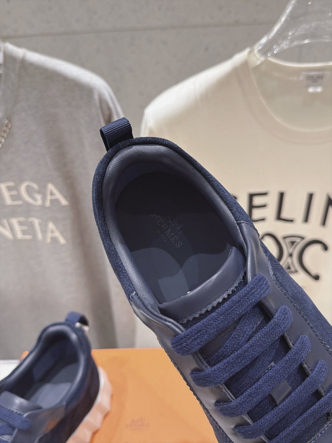 高版本出厂 男码+10 情侣款    Hermes/爱马仕F056 H家26ss新款情侣运动休闲鞋跑步鞋 经典运动风格+