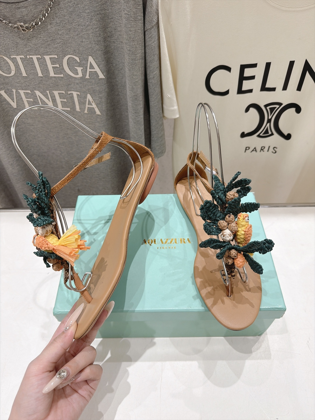 高版本出厂  「ᴀqᴜᴀᴢᴢᴜʀᴀ」AQUAZZURA/菠萝F072 2026ss新款海洋风编织配饰平底凉鞋 _____
