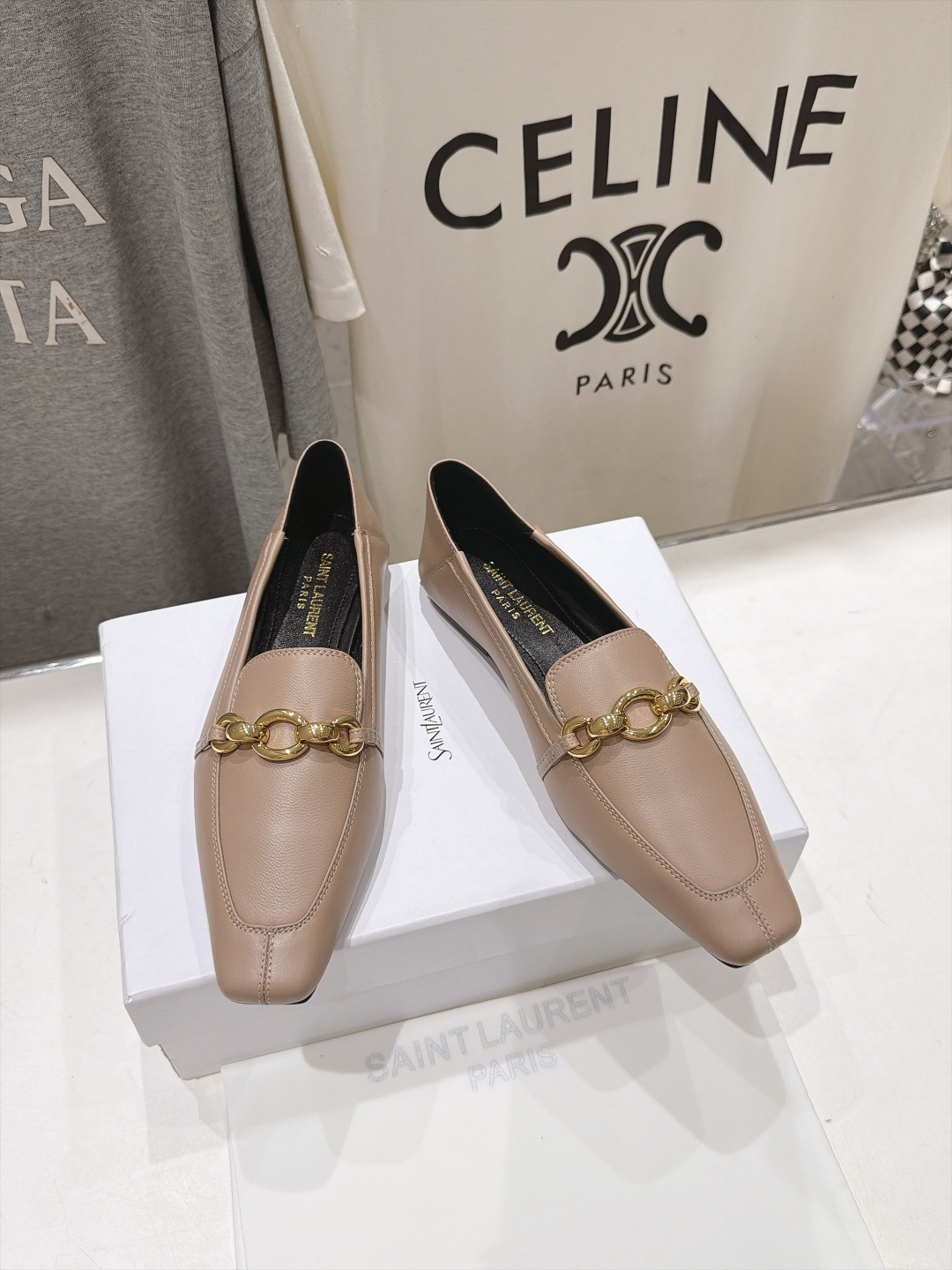 高版本出厂  SAINT LAURENT*圣罗兰F061 ysl 26ss全新走秀款玛丽珍平底鞋单鞋~可踩后跟 唯有YS