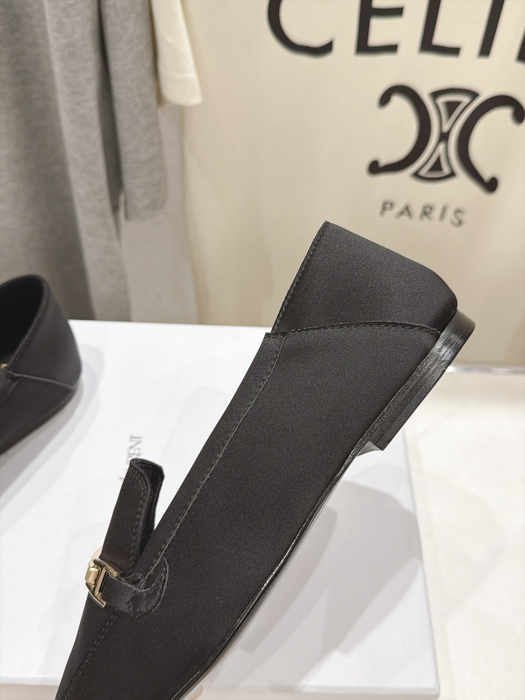 高版本出厂  SAINT LAURENT*圣罗兰F061 ysl 26ss全新走秀款玛丽珍平底鞋单鞋~可踩后跟 唯有YS