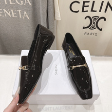 高版本出厂 SAINT LAURENT*圣罗兰F061 ysl 26ss全新走秀款玛丽珍平底鞋单鞋~可踩后跟 唯有YS 高版本出厂 SAINT LAURENT*圣罗兰F061 ysl 26ss全新走秀款玛丽珍平底鞋单鞋~可踩后跟 唯有YS