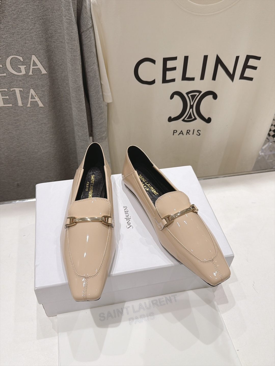 高版本出厂  SAINT LAURENT*圣罗兰F061 ysl 26ss全新走秀款玛丽珍平底鞋单鞋~可踩后跟 唯有YS