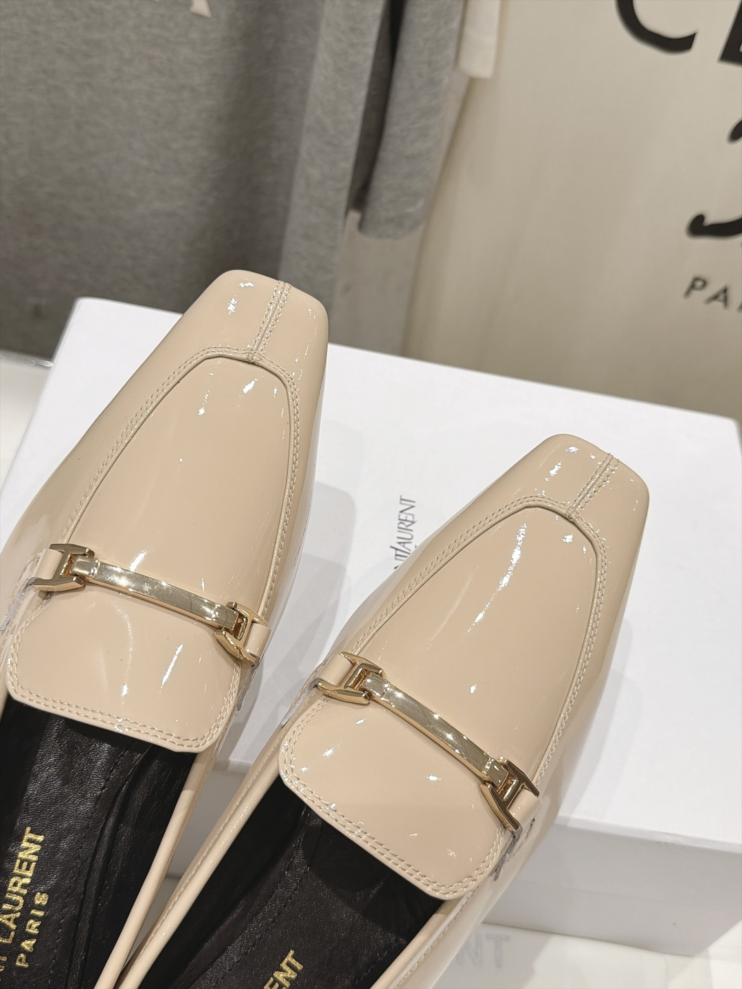 高版本出厂  SAINT LAURENT*圣罗兰F061 ysl 26ss全新走秀款玛丽珍平底鞋单鞋~可踩后跟 唯有YS