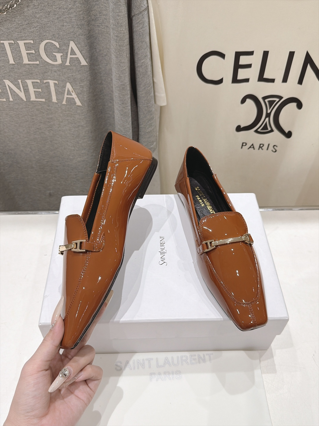 高版本出厂  SAINT LAURENT*圣罗兰F061 ysl 26ss全新走秀款玛丽珍平底鞋单鞋~可踩后跟 唯有YS
