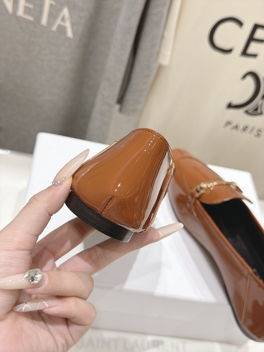 高版本出厂  SAINT LAURENT*圣罗兰F061 ysl 26ss全新走秀款玛丽珍平底鞋单鞋~可踩后跟 唯有YS