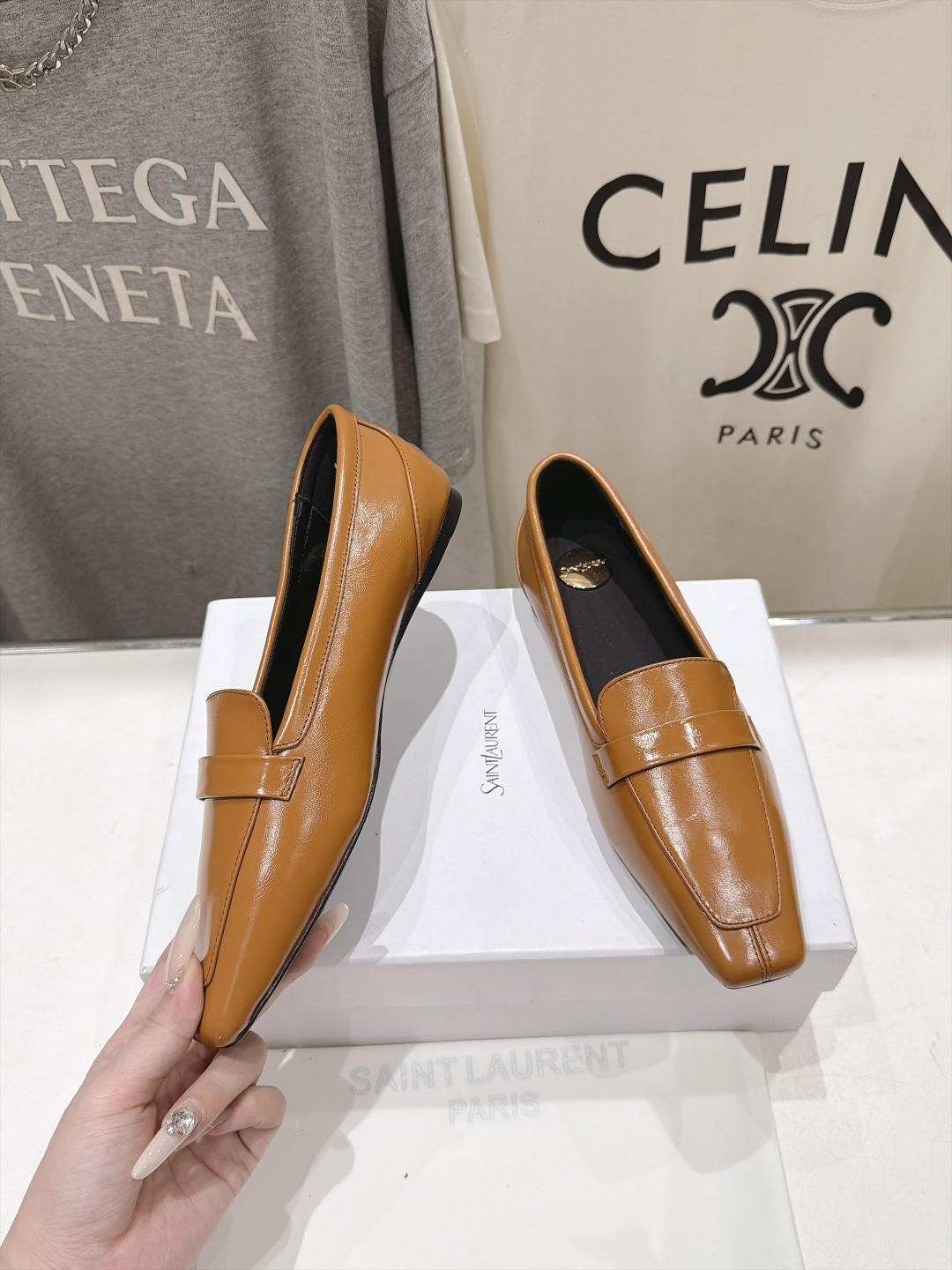 高版本出厂  SAINT LAURENT*圣罗兰F061 ysl 26ss全新走秀款玛丽珍平底鞋单鞋~ 唯有YSL最懂女
