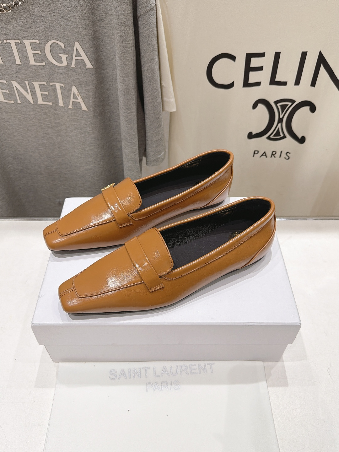 高版本出厂  SAINT LAURENT*圣罗兰F061 ysl 26ss全新走秀款玛丽珍平底鞋单鞋~ 唯有YSL最懂女