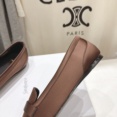 高版本出厂 SAINT LAURENT*圣罗兰F061 ysl 26ss全新走秀款玛丽珍平底鞋单鞋~ 唯有YSL最懂女 高版本出厂 SAINT LAURENT*圣罗兰F061 ysl 26ss全新走秀款玛丽珍平底鞋单鞋~ 唯有YSL最懂女