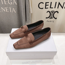 高版本出厂 SAINT LAURENT*圣罗兰F061 ysl 26ss全新走秀款玛丽珍平底鞋单鞋~ 唯有YSL最懂女 高版本出厂 SAINT LAURENT*圣罗兰F061 ysl 26ss全新走秀款玛丽珍平底鞋单鞋~ 唯有YSL最懂女