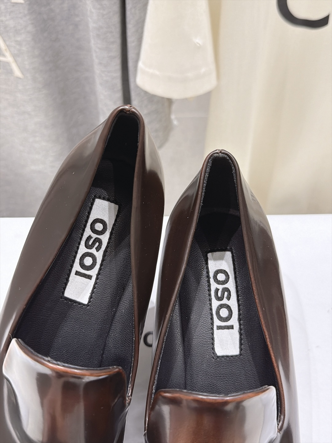 高版本出厂  OSOI韩国时装小众潮牌F066，秋冬内增高CUFF BOOTS玛丽珍小皮鞋 ，穿上就是小鸟腿 ，超显瘦，