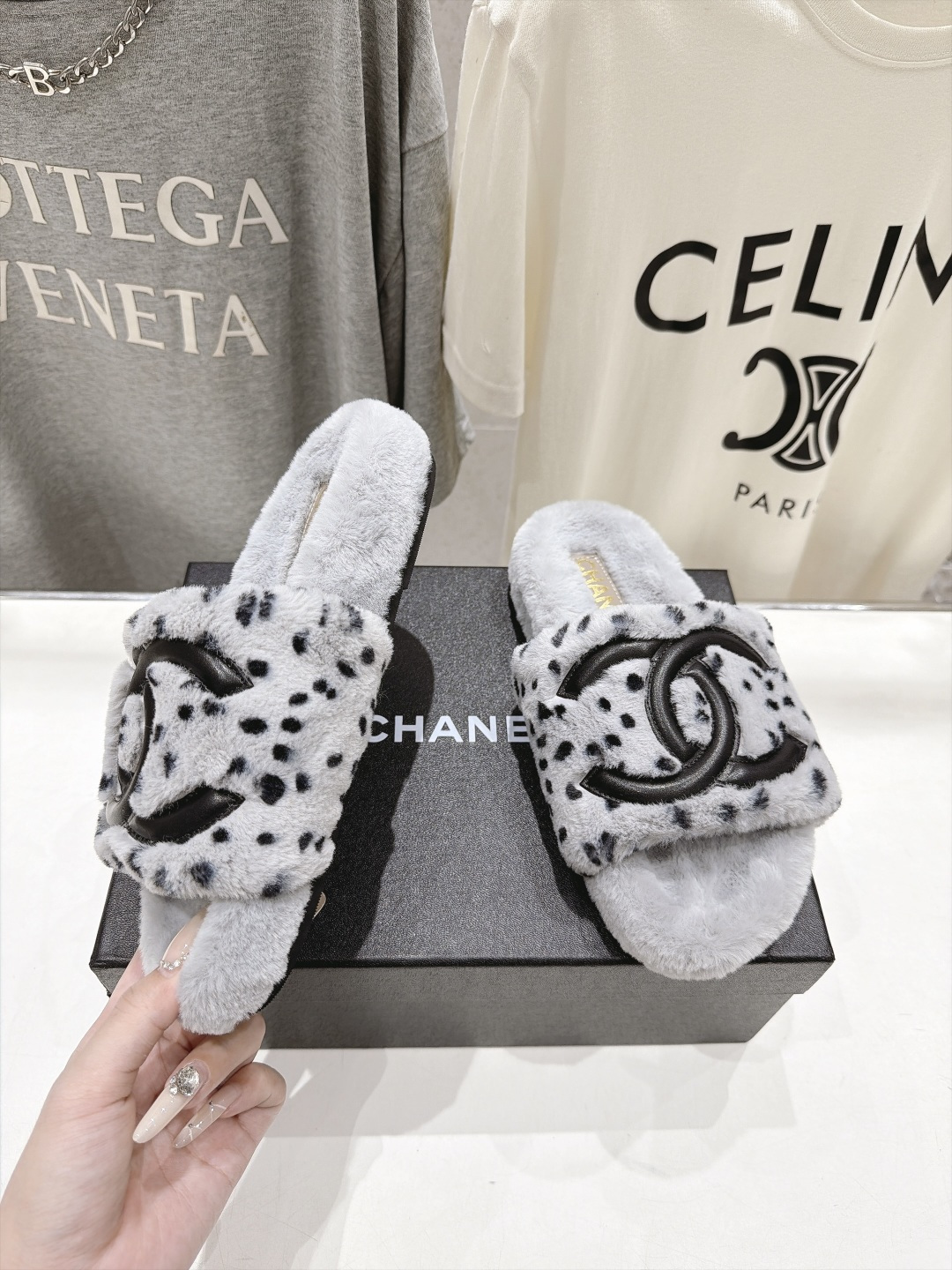 高版本出厂  CHANEL 香奈儿F027*小香2026ss官网同步.新品毛拖/顶级版本 爆款系列毛毛拖鞋！秋冬宝藏时髦