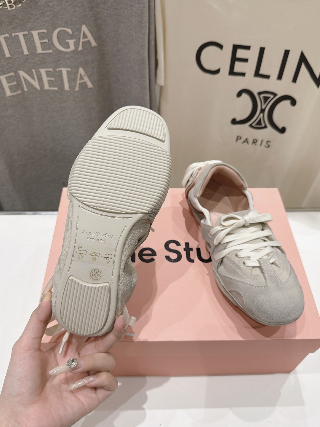 高版本出厂  Acne Studio F053 26ss新款平底慵懒风做旧休闲鞋芭蕾舞鞋  【市场顶级版本】 麂皮与亮面
