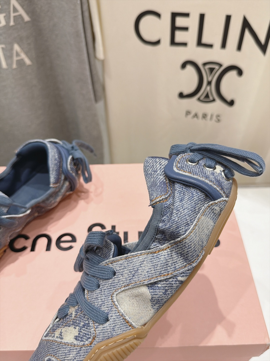 高版本出厂  Acne Studio F053 26ss新款平底慵懒风做旧休闲鞋芭蕾舞鞋  【市场顶级版本】 麂皮与亮面
