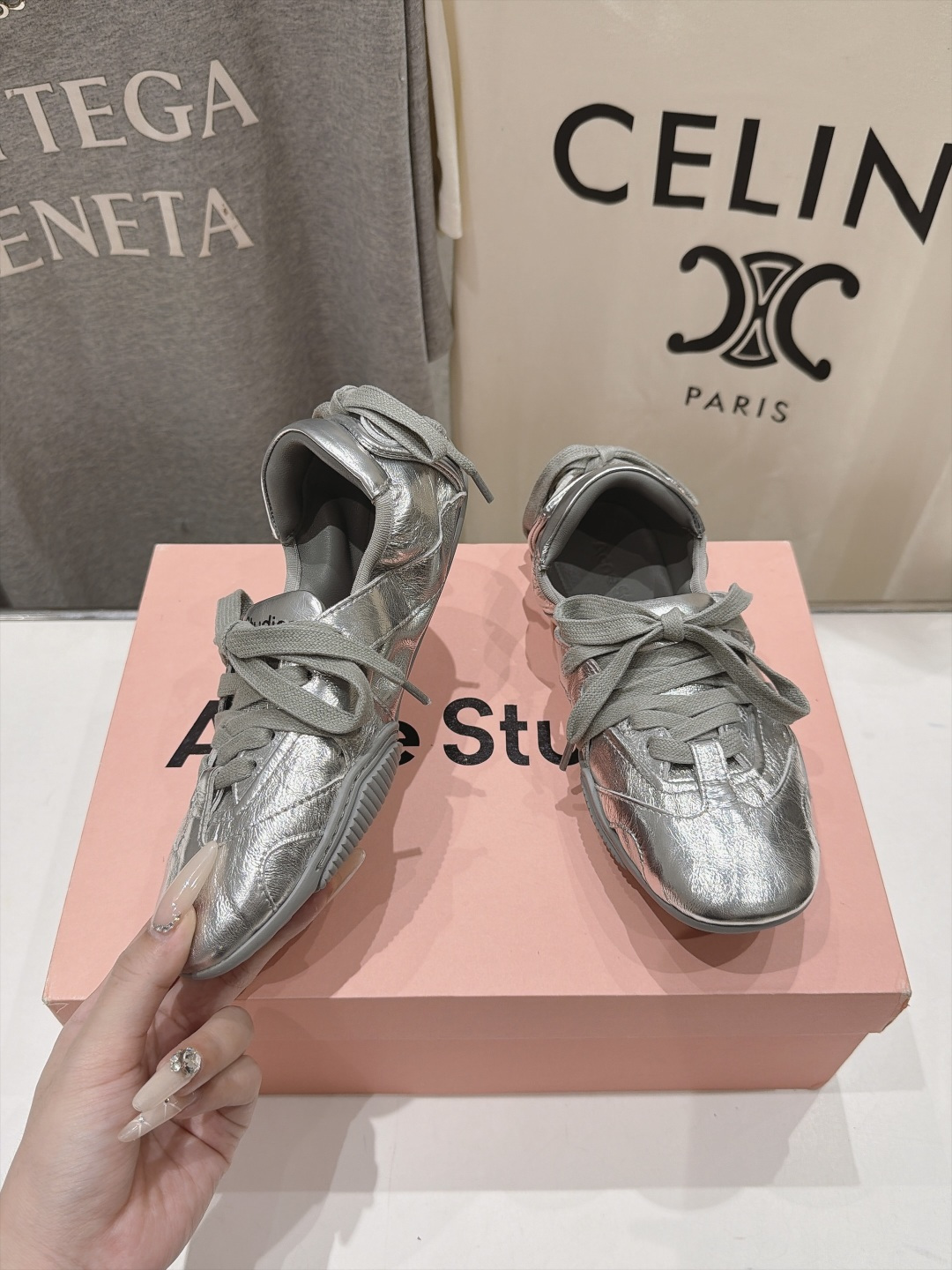 高版本出厂  Acne Studio F053 26ss新款平底慵懒风做旧休闲鞋芭蕾舞鞋  【市场顶级版本】 麂皮与亮面