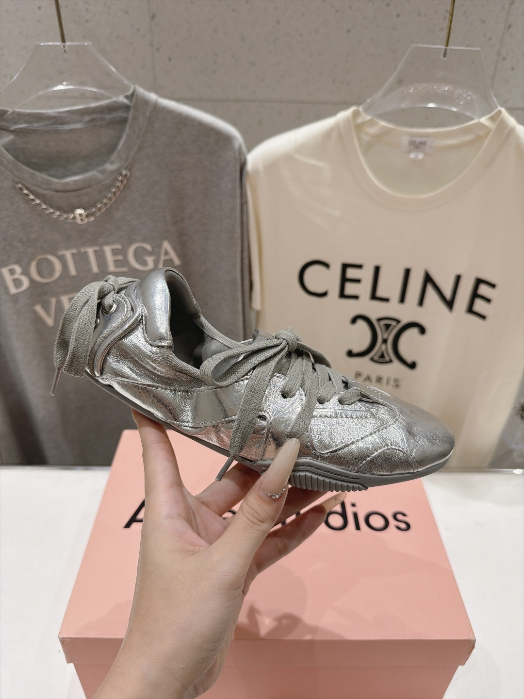 高版本出厂  Acne Studio F053 26ss新款平底慵懒风做旧休闲鞋芭蕾舞鞋  【市场顶级版本】 麂皮与亮面