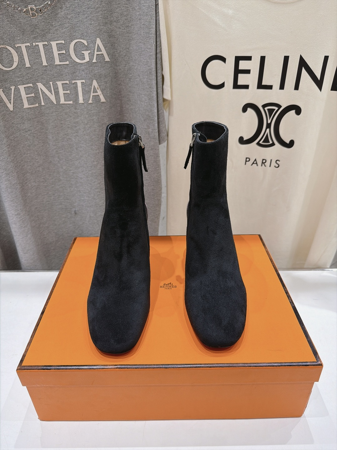 高版本出厂   Hermes 爱马仕F057 new H家2026ss新款高跟短靴 鞋型很好看，见到到极致的造型，搭配k