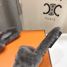顶级出厂 Hermes*|爱马仕F075 2026ssH家新款平底毛毛拖鞋‼️ 羊羔毛特别柔软~上脚十分显白~软绵绵的 顶级出厂 Hermes*|爱马仕F075 2026ssH家新款平底毛毛拖鞋‼️ 羊羔毛特别柔软~上脚十分显白~软绵绵的