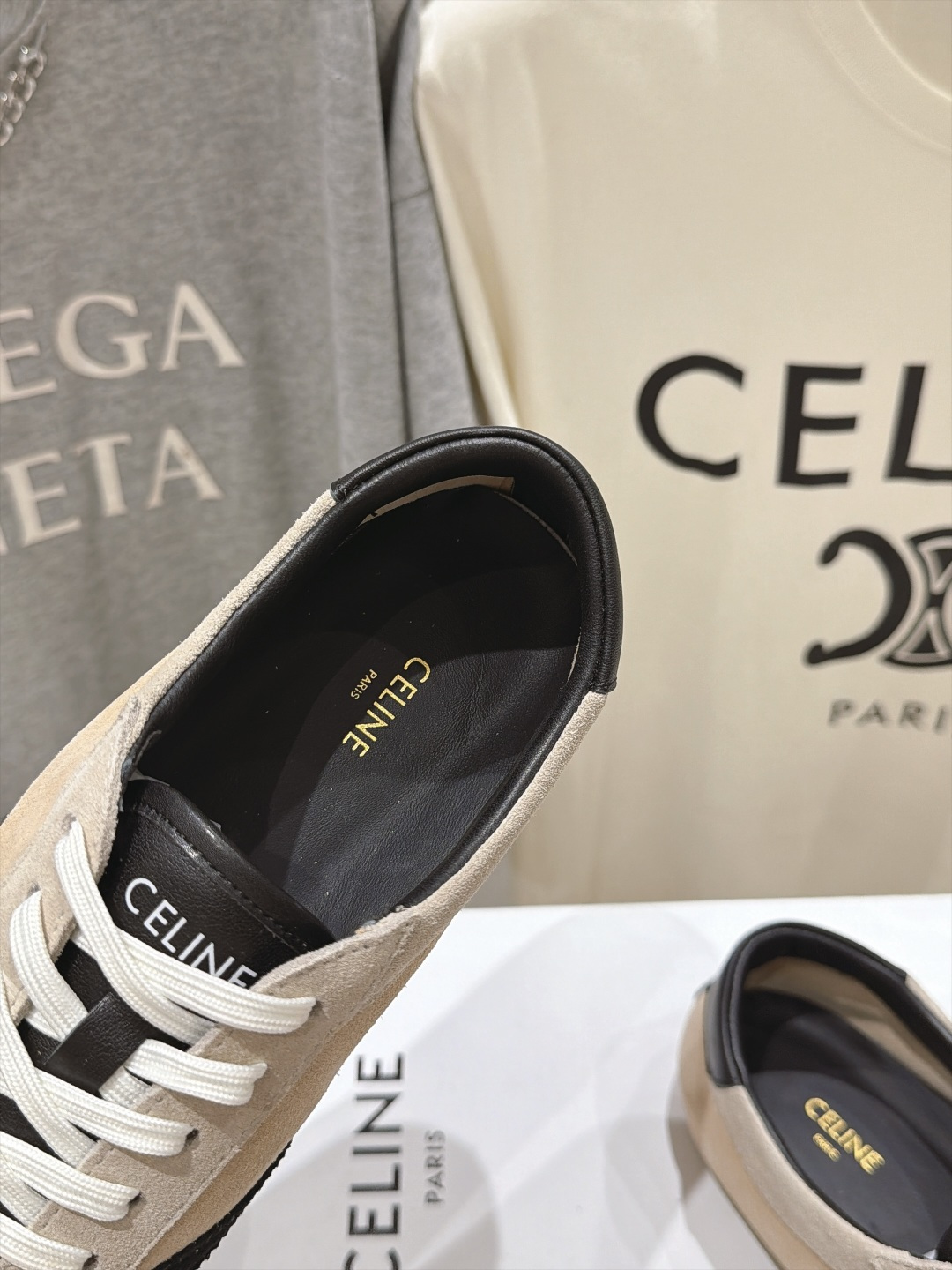 高版本出厂    Celine*思琳赛琳F037 2026ss新款系带皮面休闲鞋德训鞋阿甘鞋 小红书种草款，简单利落时髦