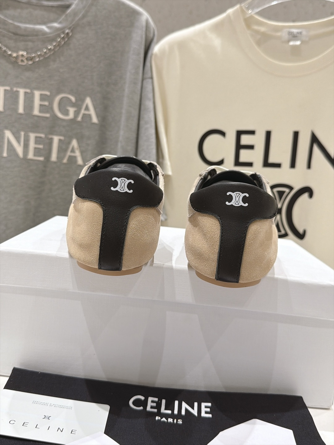 高版本出厂    Celine*思琳赛琳F037 2026ss新款系带皮面休闲鞋德训鞋阿甘鞋 小红书种草款，简单利落时髦