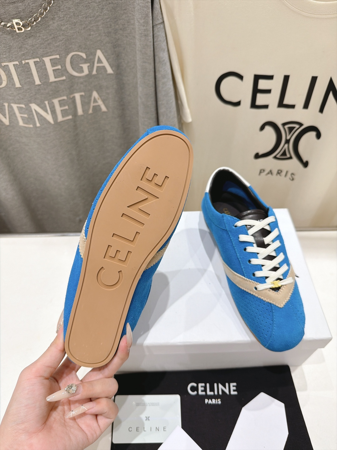 高版本出厂    Celine*思琳赛琳F037 2026ss新款系带皮面休闲鞋德训鞋阿甘鞋 小红书种草款，简单利落时髦