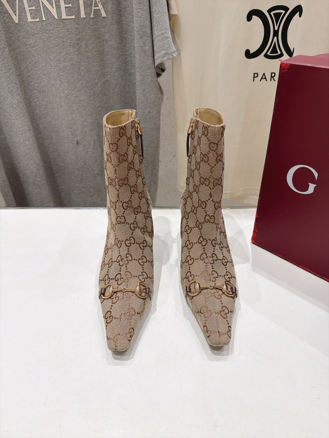 高版本出厂 Gucci古驰F045 G家26ss秋冬新款Bombshell系列尖头高跟短靴 复古轻奢王牌款 古驰尖头瘦瘦