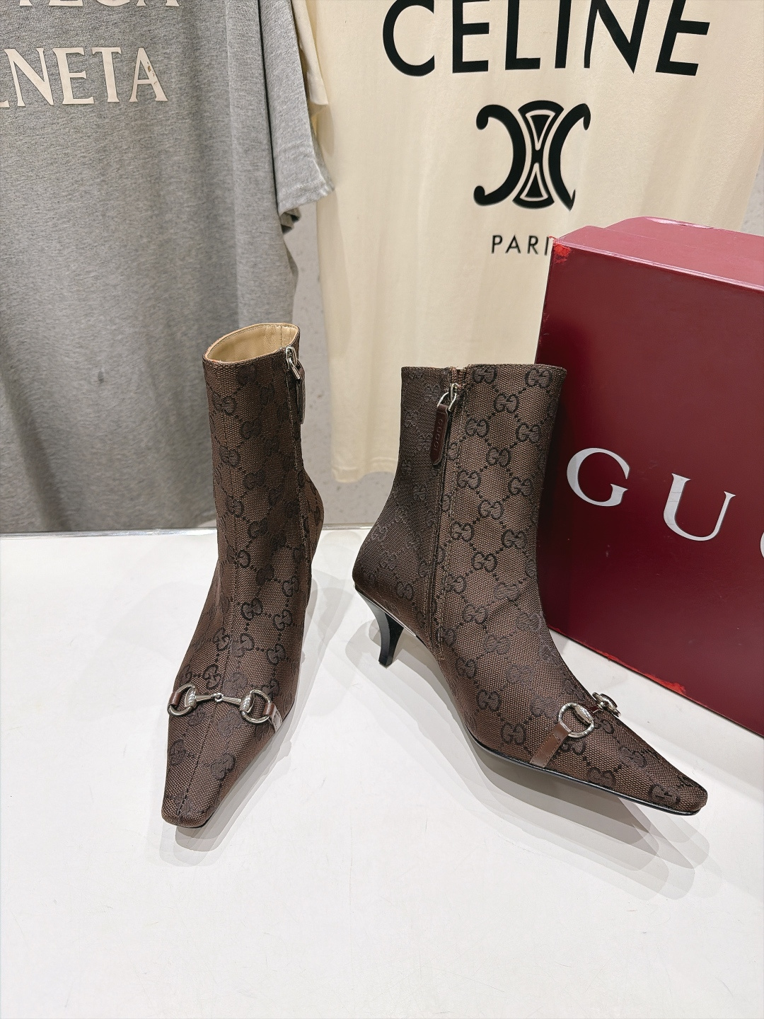 高版本出厂 Gucci古驰F045 G家26ss秋冬新款Bombshell系列尖头高跟短靴 复古轻奢王牌款 古驰尖头瘦瘦