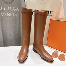 高版本出厂 Hermes 爱马仕F062 H家2026ss秋冬新款直筒靴过膝长靴 顶级品质~ 鞋型很好看,经典简约 高版本出厂 Hermes 爱马仕F062 H家2026ss秋冬新款直筒靴过膝长靴 顶级品质~ 鞋型很好看,经典简约