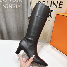 高版本出厂 Hermes 爱马仕F057 H家2026ss秋冬新款高跟过膝长靴 顶级品质~ 鞋型很好看,经典简约的 高版本出厂 Hermes 爱马仕F057 H家2026ss秋冬新款高跟过膝长靴 顶级品质~ 鞋型很好看,经典简约的
