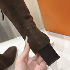 高版本出厂 Hermes 爱马仕F057 H家2026ss秋冬新款高跟过膝长靴 顶级品质~ 鞋型很好看,经典简约的 高版本出厂 Hermes 爱马仕F057 H家2026ss秋冬新款高跟过膝长靴 顶级品质~ 鞋型很好看,经典简约的
