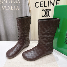 高版本出厂 Bottega Veneta/BV F065 2026ss秋冬新款手工编织 BV Atomic 平底圆跟短 高版本出厂 Bottega Veneta/BV F065 2026ss秋冬新款手工编织 BV Atomic 平底圆跟短