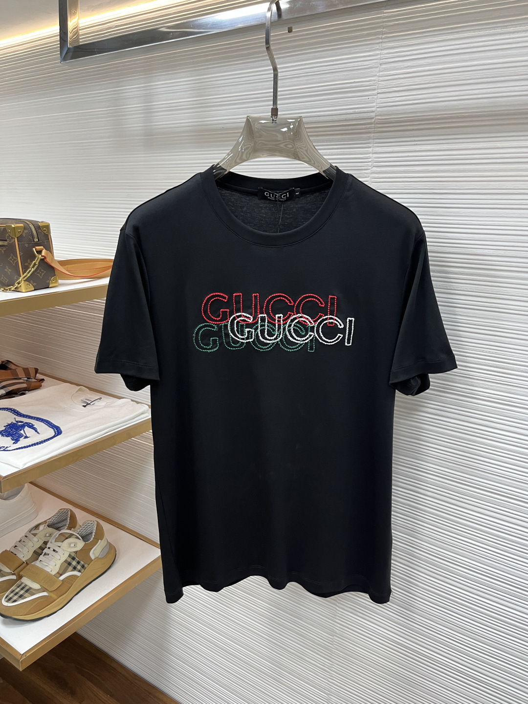 Gucci 古奇 2026ss 春夏新款首发专柜最新款短袖圆领T恤 高端订制 设计前卫时尚！品牌logo