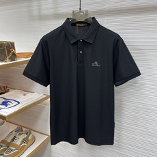 Loro Piana 春夏经典的Polo领设计,搭配简洁的单排扣,线条利落流畅,巧妙修饰颈部线条,彰显优 Loro Piana 春夏经典的Polo领设计,搭配简洁的单排扣,线条利落流畅,巧妙修饰颈部线条,彰显优