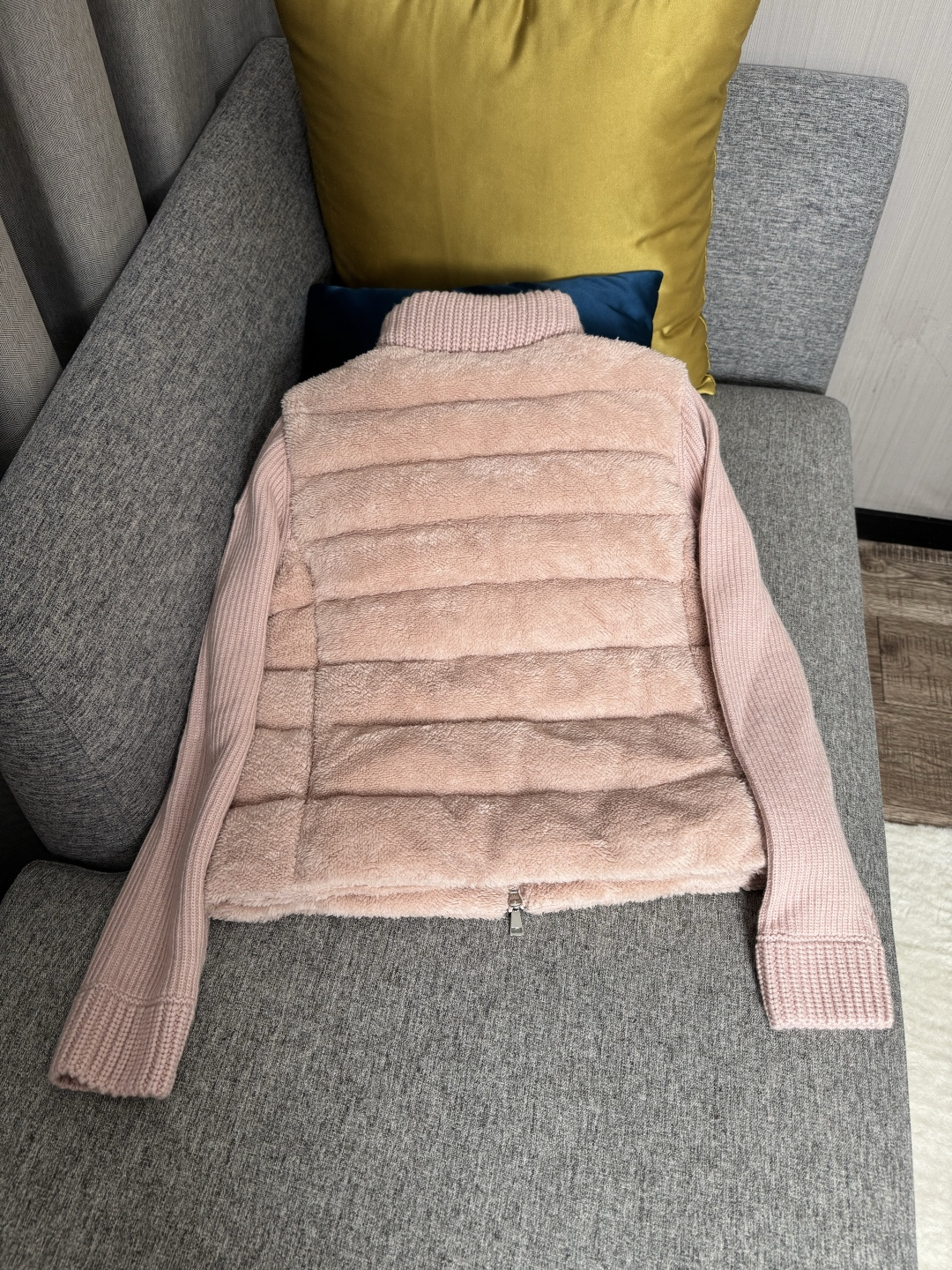 Moncler 蒙口 レディース 羊毛タイディファー羽毛コート