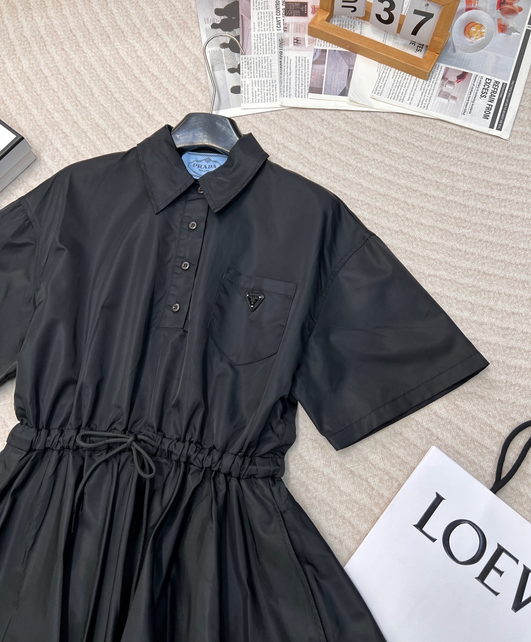 🆕Prada2025新款休闲抽绳工装连衣裙，定制YB防水防风环保再生尼龙材质 质感高级 挺括有型 半开襟