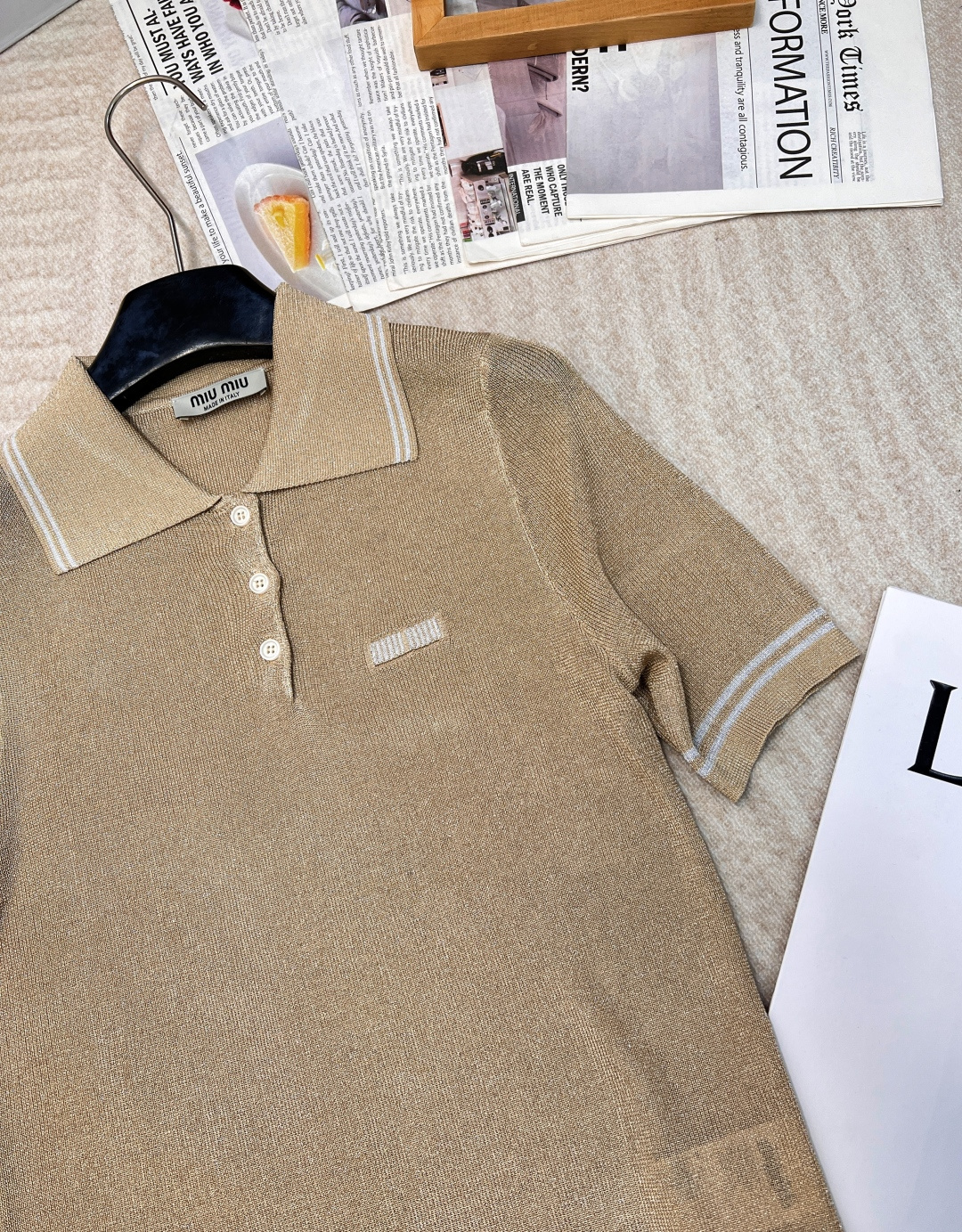 🆕 MIU MIU 学院风针织套装，针织Polo衫➕百褶半裙！miu的学院风从来不会令我们失望，又甜又美