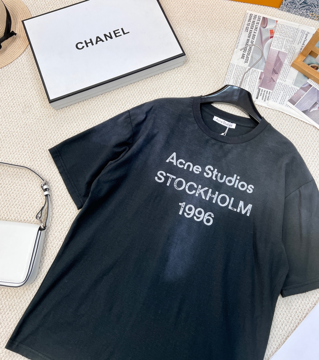 🆕夏季新款 Acne经典1996斯德哥尔摩做旧短袖T恤，水洗黑，领口磨破工艺，做旧复古印花，超薄棉面料，